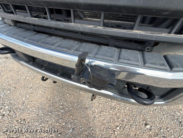image for item FC4222 2020 Ford F350 Super Duty utility bed pickup truck