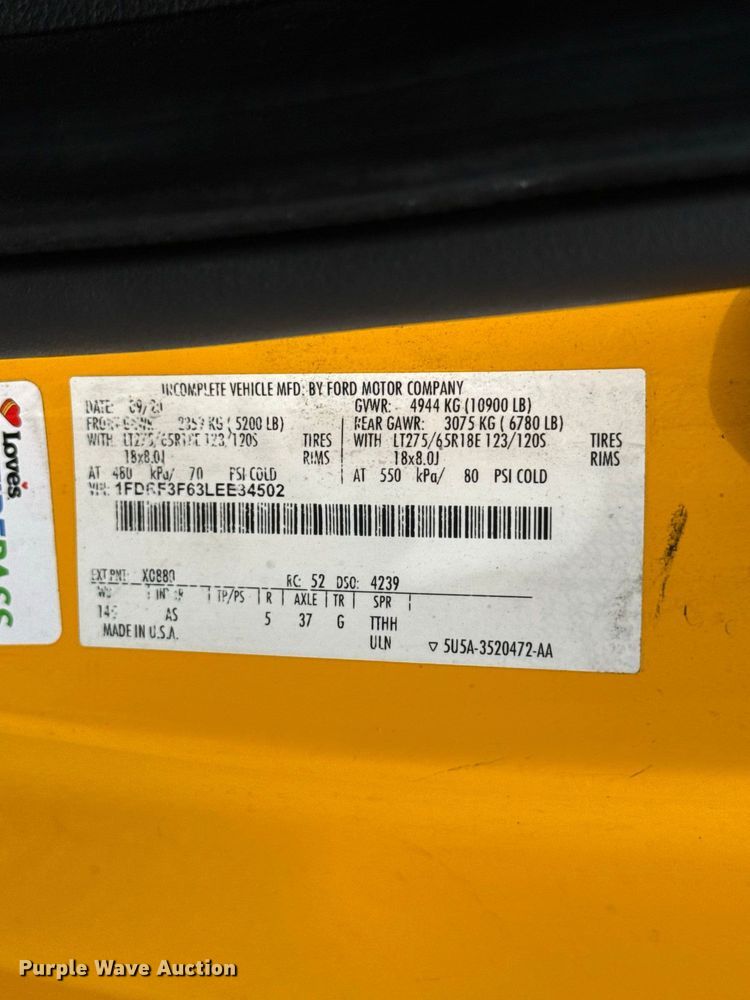 image for item FC4222 2020 Ford F350 Super Duty utility bed pickup truck