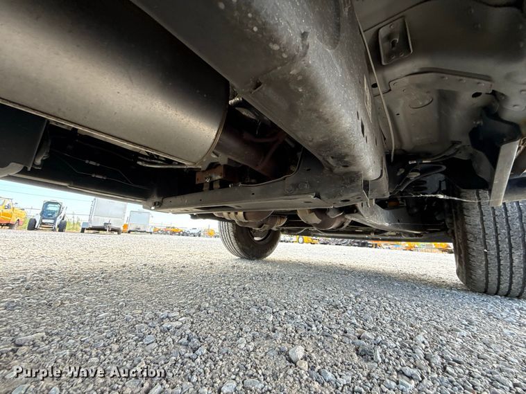 image for item FC4223 2022 Ford F350 Super Duty pickup truck