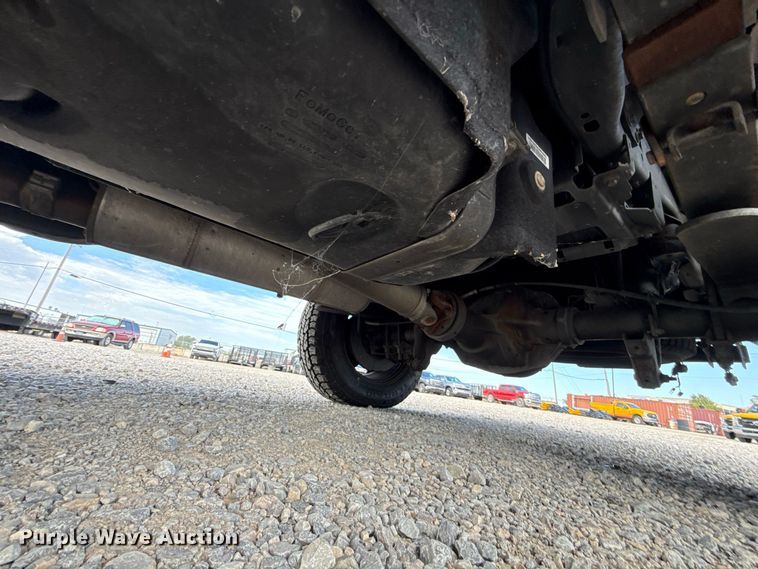 image for item FC4223 2022 Ford F350 Super Duty pickup truck