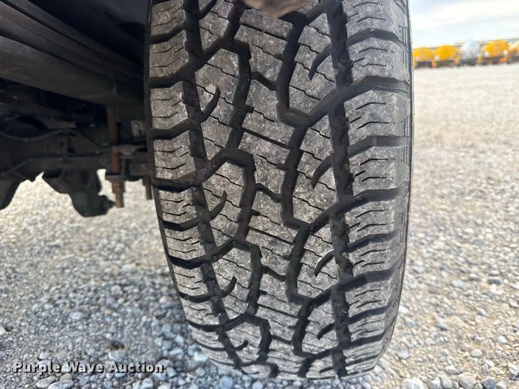 image for item FC4223 2022 Ford F350 Super Duty pickup truck