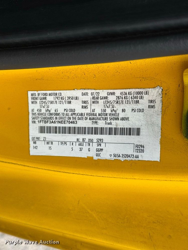 image for item FC4223 2022 Ford F350 Super Duty pickup truck
