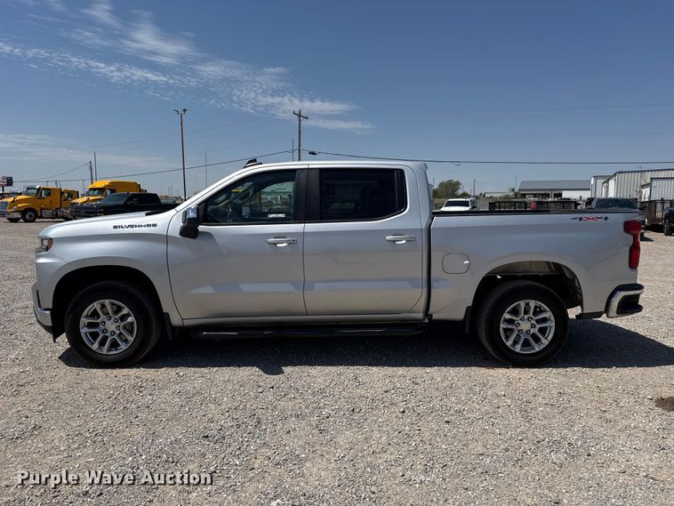 image for item FC4224 2021 Chevrolet Silverado 1500 Crew Cab pickup truck