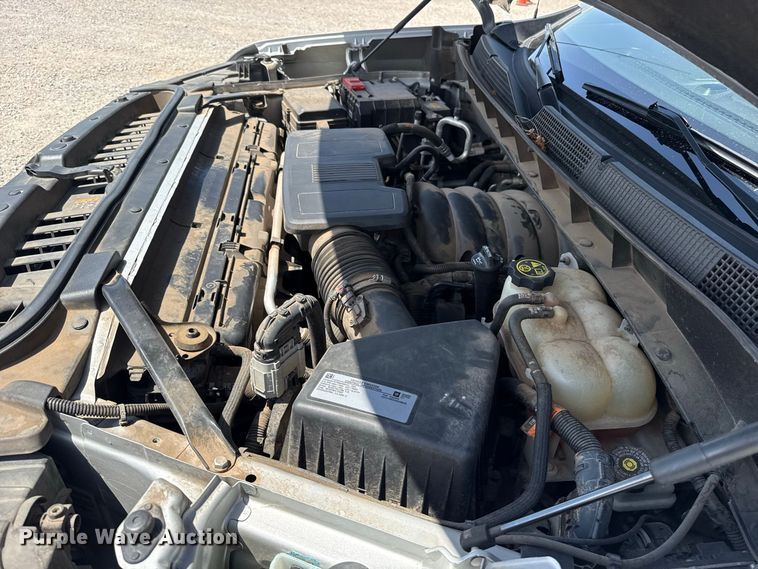 image for item FC4224 2021 Chevrolet Silverado 1500 Crew Cab pickup truck