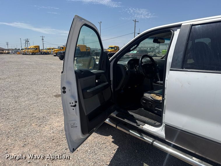 image for item FC4225 2008 Ford F150 Crew Cab pickup truck