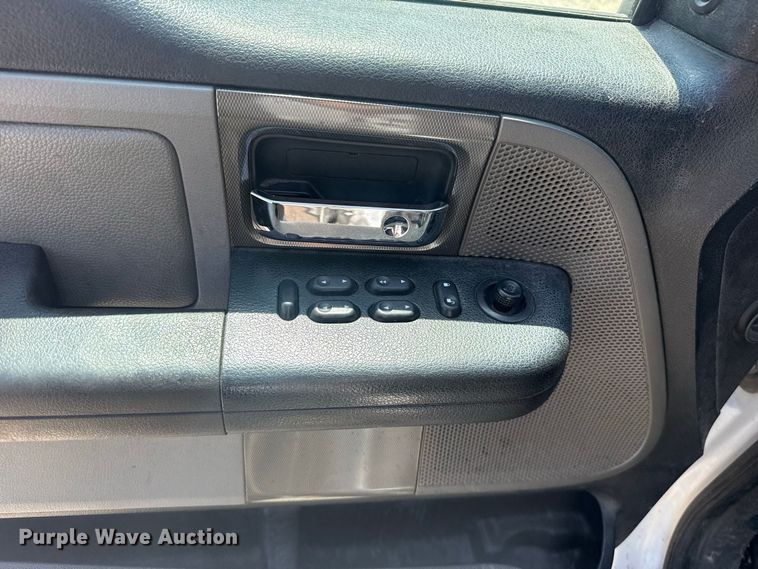 image for item FC4225 2008 Ford F150 Crew Cab pickup truck