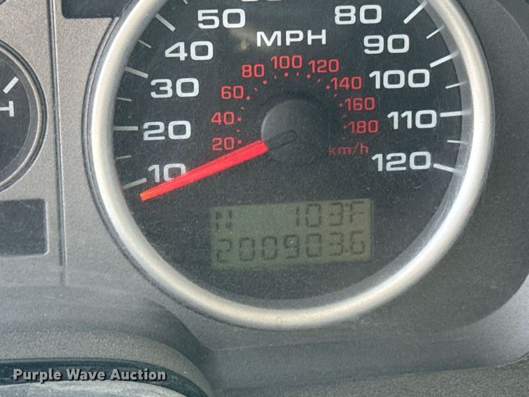 image for item FC4225 2008 Ford F150 Crew Cab pickup truck