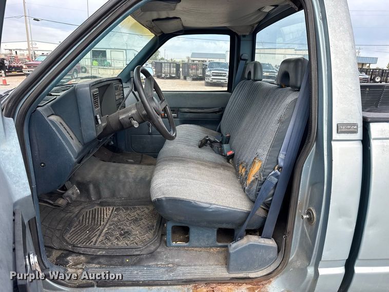 image for item FC4226 1992 Chevrolet Cheyenne 1500 pickup truck