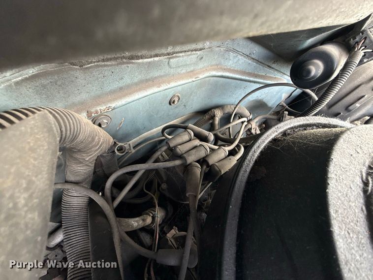 image for item FC4226 1992 Chevrolet Cheyenne 1500 pickup truck