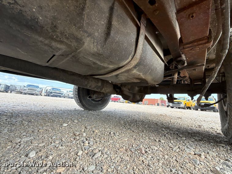 image for item FC4226 1992 Chevrolet Cheyenne 1500 pickup truck