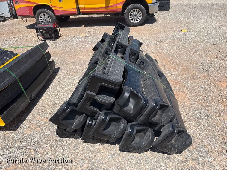 image for item FC4230 (10) bumpers