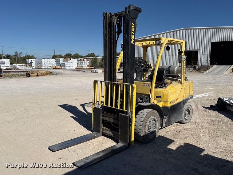 image for item FC4259 2015 Hyster H80FT forklift