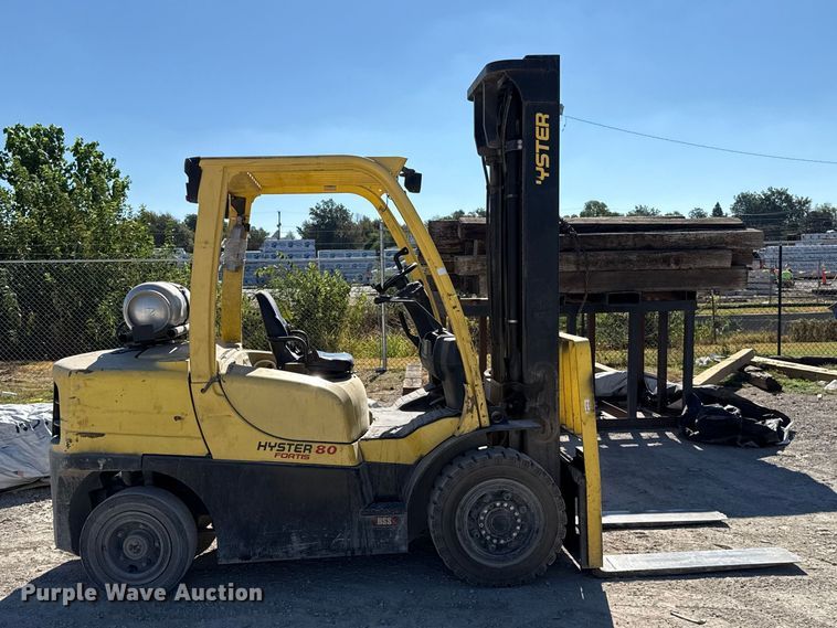 image for item FC4259 2015 Hyster H80FT forklift