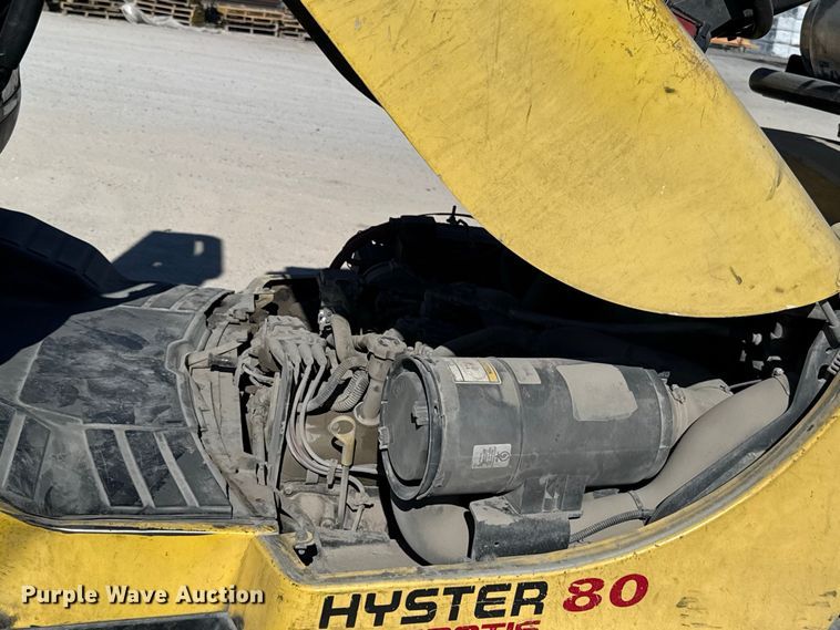 image for item FC4259 2015 Hyster H80FT forklift