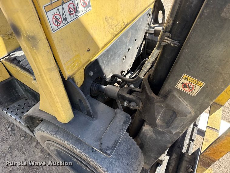 image for item FC4260 2013 Hyster H60FT forklift