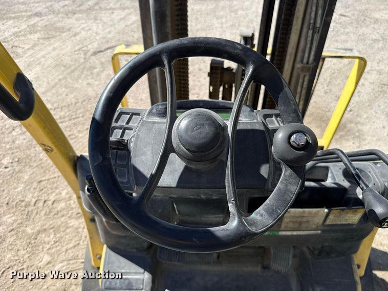 image for item FC4260 2013 Hyster H60FT forklift