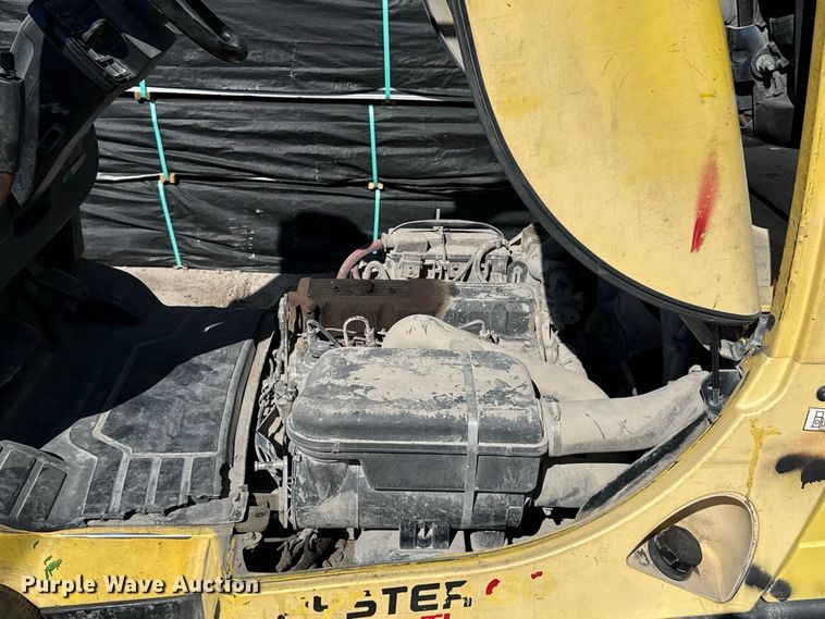 image for item FC4260 2013 Hyster H60FT forklift