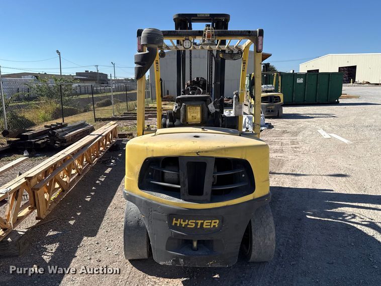 image for item FC4261 2018 Hyster H80FT forklift