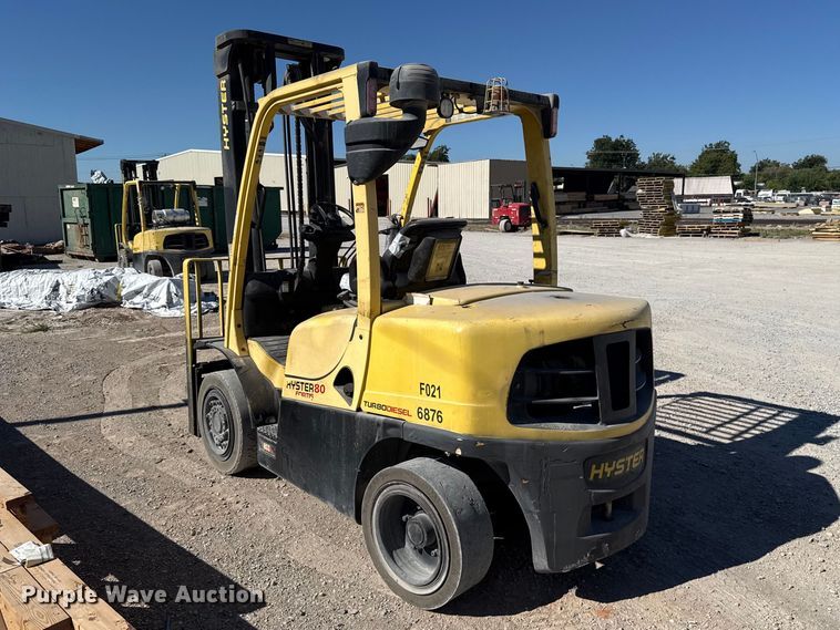 image for item FC4261 2018 Hyster H80FT forklift
