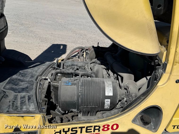 image for item FC4261 2018 Hyster H80FT forklift