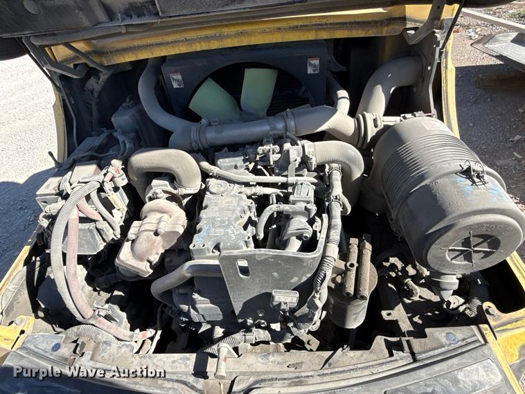 image for item FC4261 2018 Hyster H80FT forklift