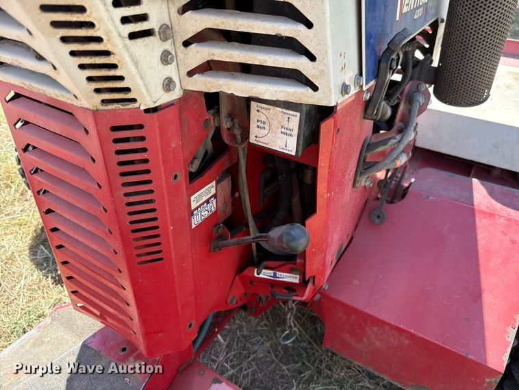 image for item FC4279 2007 Ventrac 4200 VXD lawn mower