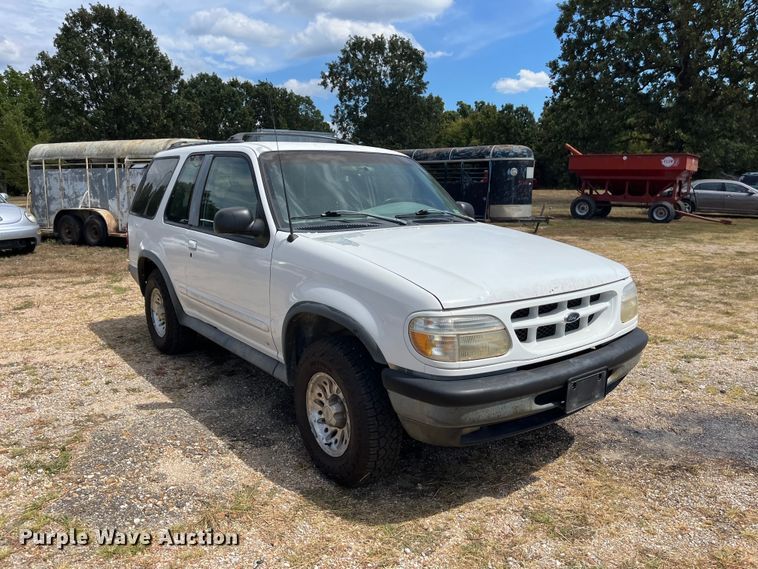 image for item FG0599 1998 Ford  Explorer Sport SUV