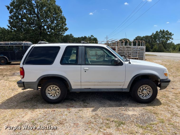 image for item FG0599 1998 Ford  Explorer Sport SUV