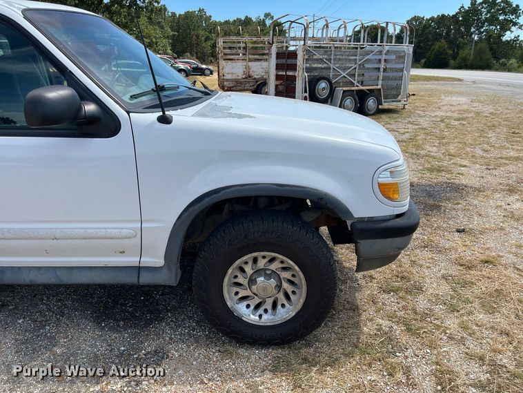 image for item FG0599 1998 Ford  Explorer Sport SUV