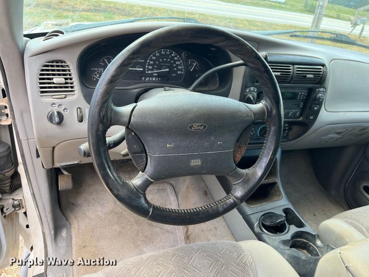 image for item FG0599 1998 Ford  Explorer Sport SUV