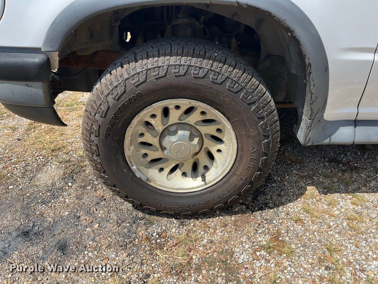 image for item FG0599 1998 Ford  Explorer Sport SUV