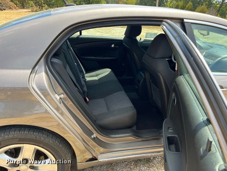 image for item FG0600 2010 Chevrolet  Malibu 