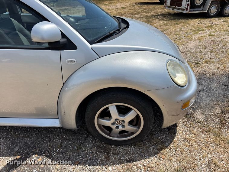 image for item FG0601 2000 Volkswagen  Beetle 
