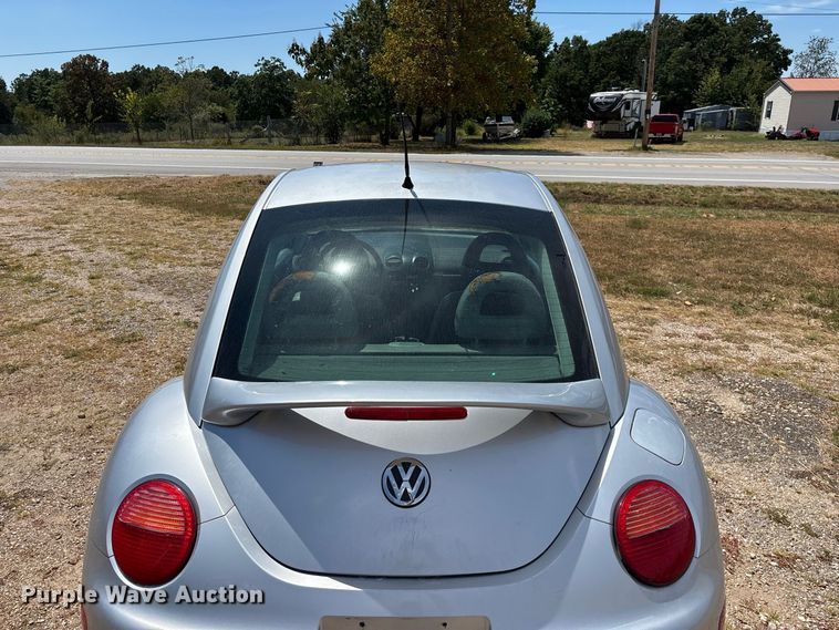 image for item FG0601 2000 Volkswagen  Beetle 