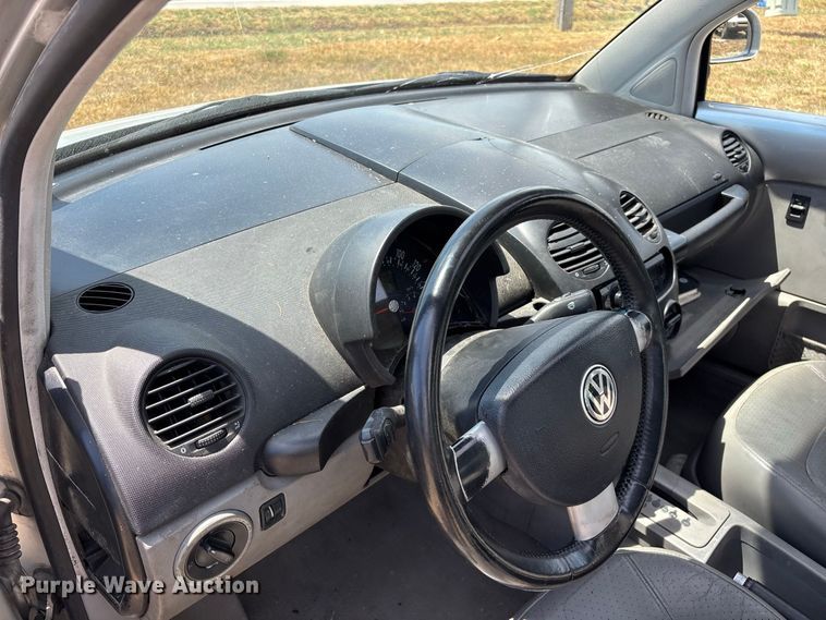 image for item FG0601 2000 Volkswagen  Beetle 
