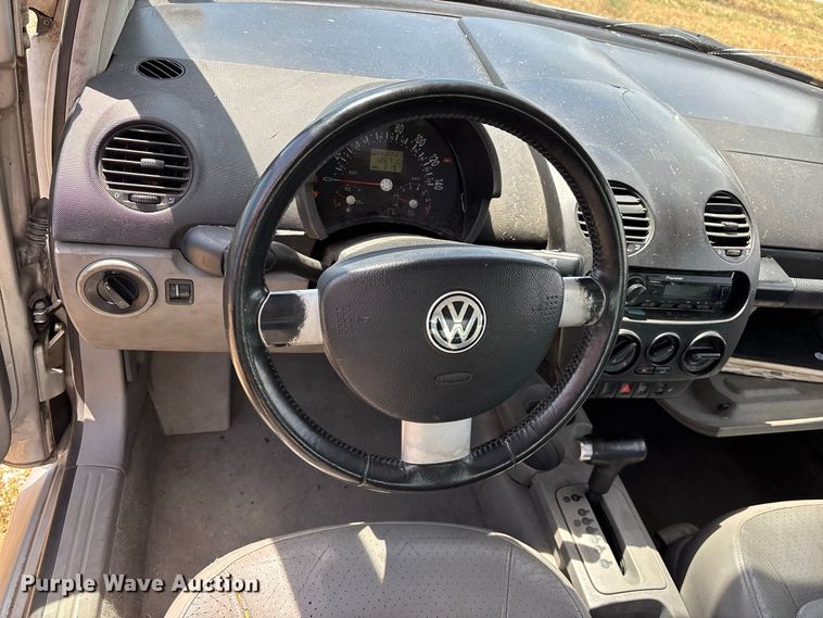 image for item FG0601 2000 Volkswagen  Beetle 