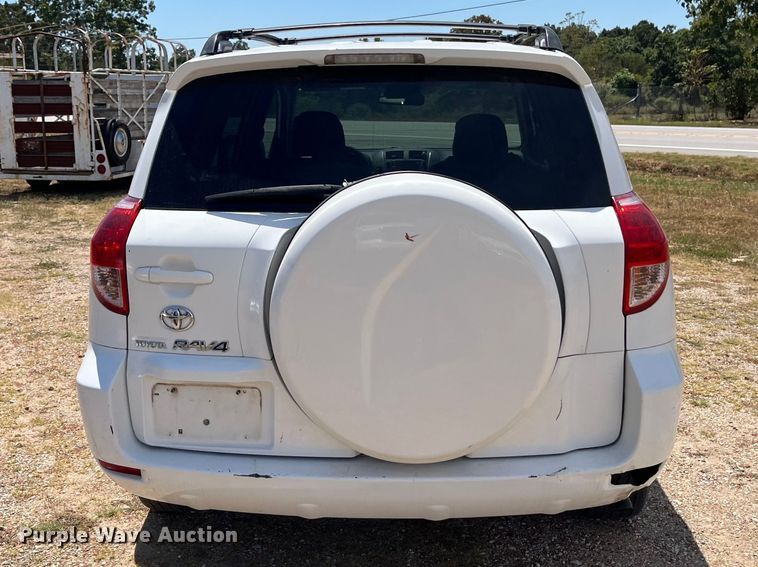 image for item FG0602 2007 Toyota  RAV4 SUV