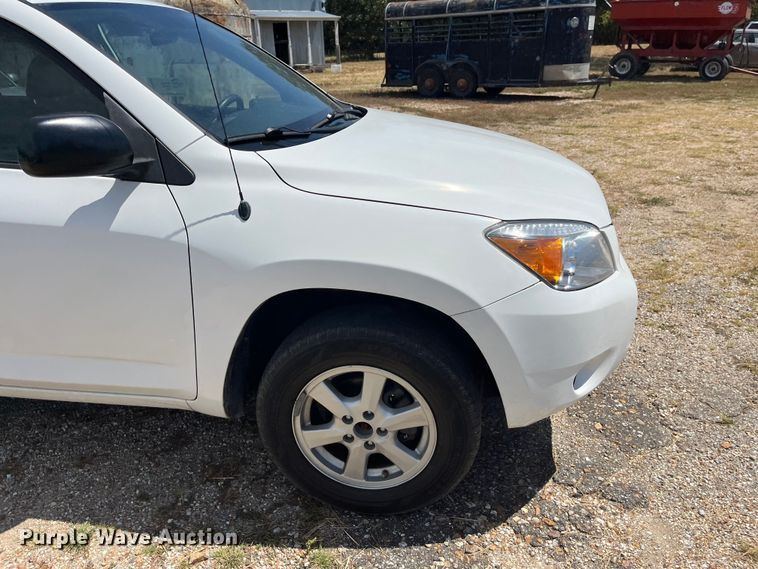 image for item FG0602 2007 Toyota  RAV4 SUV