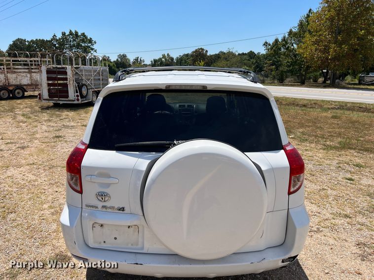 image for item FG0602 2007 Toyota  RAV4 SUV
