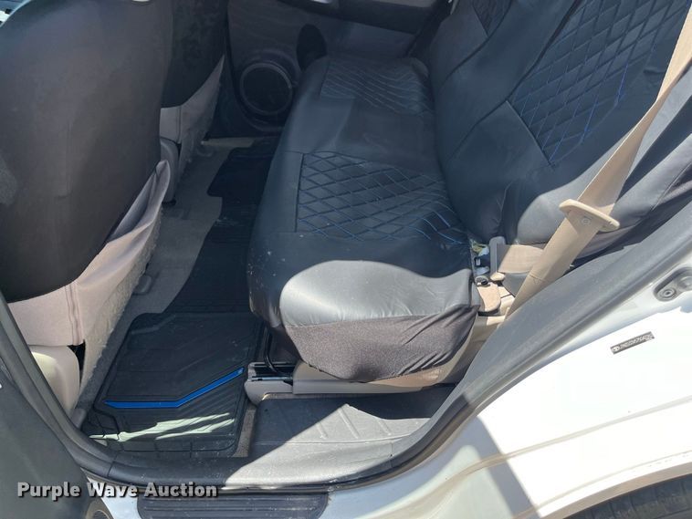 image for item FG0602 2007 Toyota  RAV4 SUV