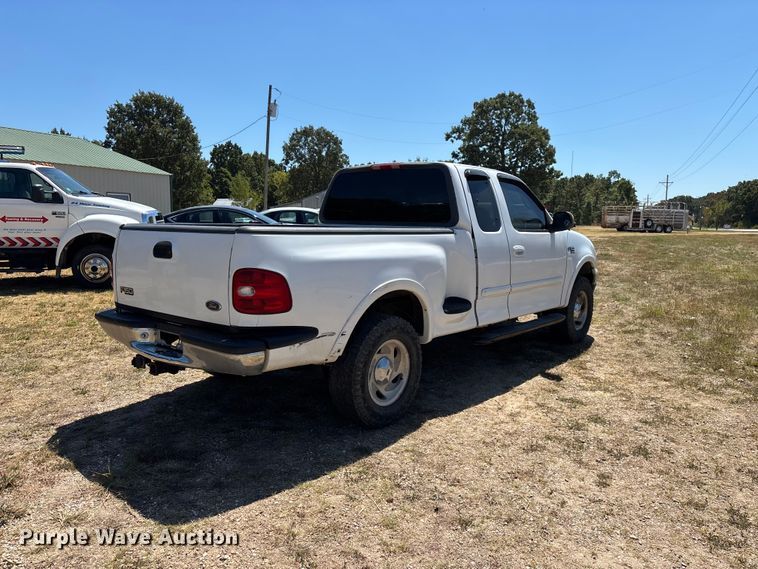 image for item FG0604 2001 Ford  F150 Ext. Cab pickup truck