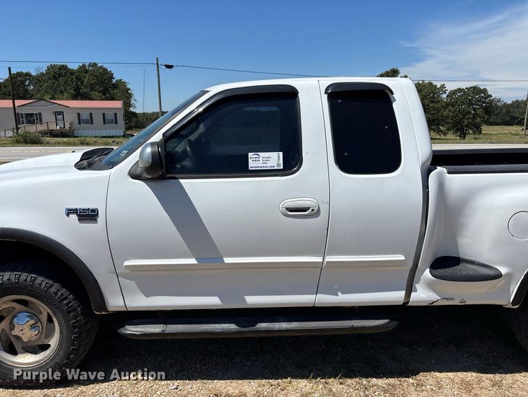 image for item FG0604 2001 Ford  F150 Ext. Cab pickup truck