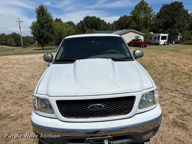 image for item FG0604 2001 Ford  F150 Ext. Cab pickup truck