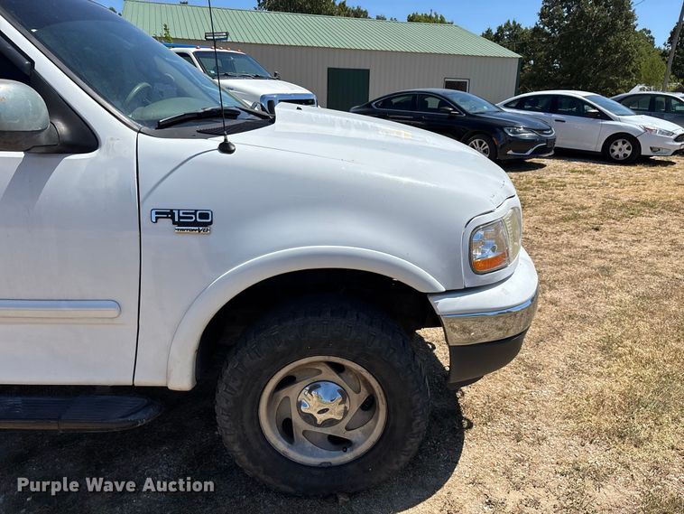 image for item FG0604 2001 Ford  F150 Ext. Cab pickup truck