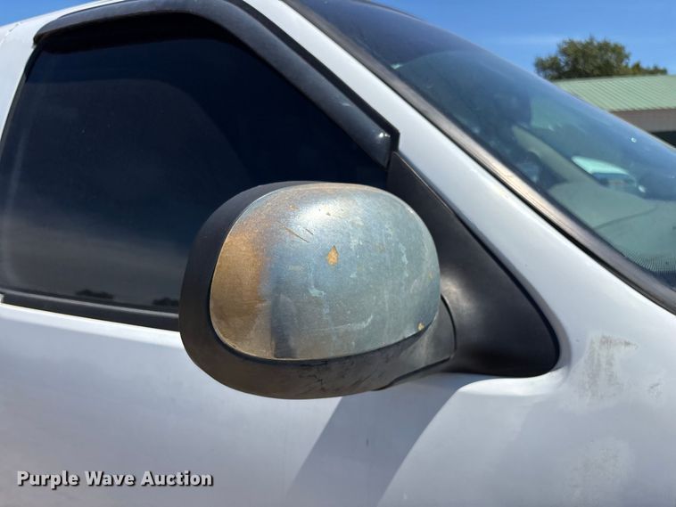 image for item FG0604 2001 Ford  F150 Ext. Cab pickup truck
