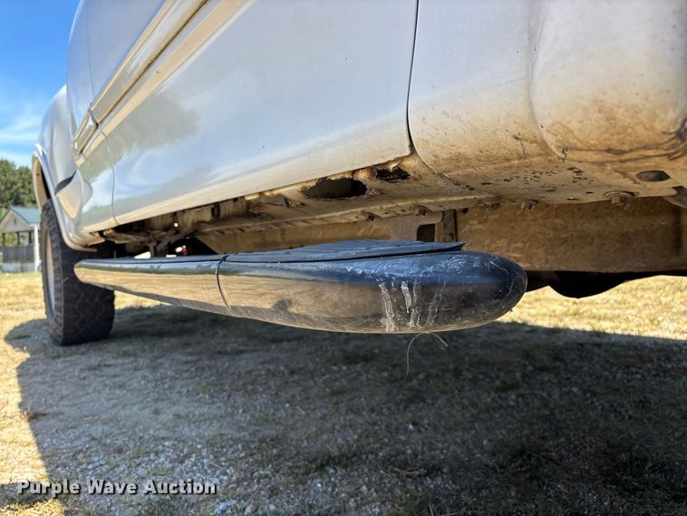 image for item FG0604 2001 Ford  F150 Ext. Cab pickup truck
