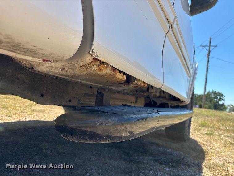 image for item FG0604 2001 Ford  F150 Ext. Cab pickup truck