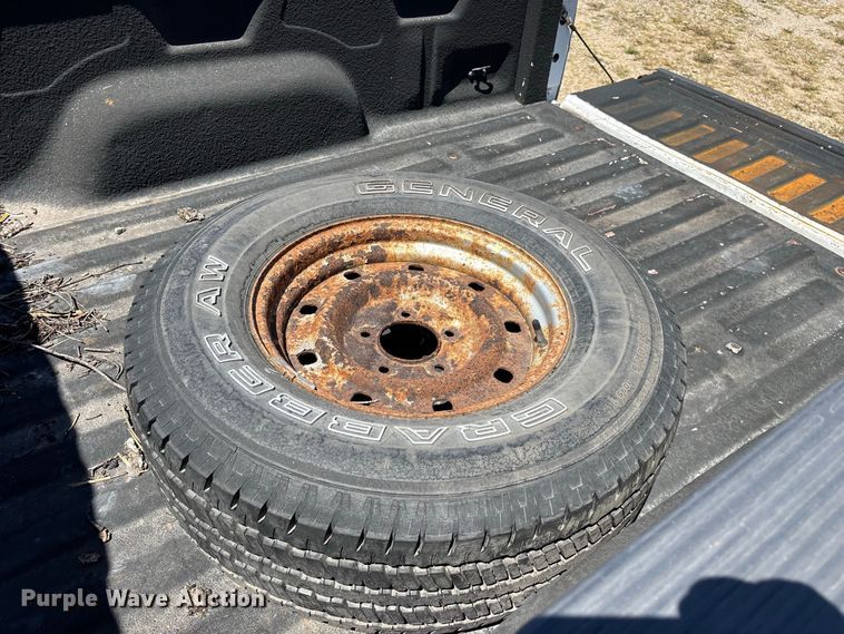 image for item FG0604 2001 Ford  F150 Ext. Cab pickup truck