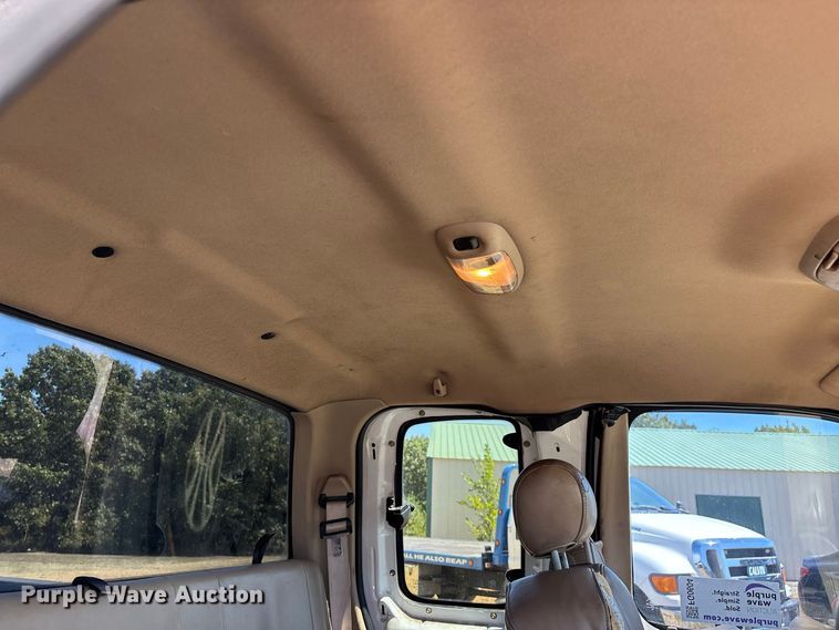 image for item FG0604 2001 Ford  F150 Ext. Cab pickup truck