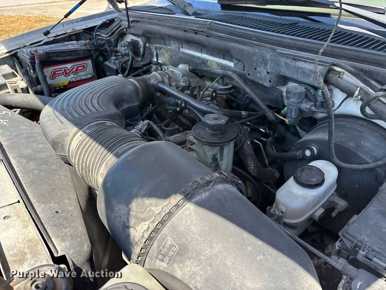 image for item FG0604 2001 Ford  F150 Ext. Cab pickup truck